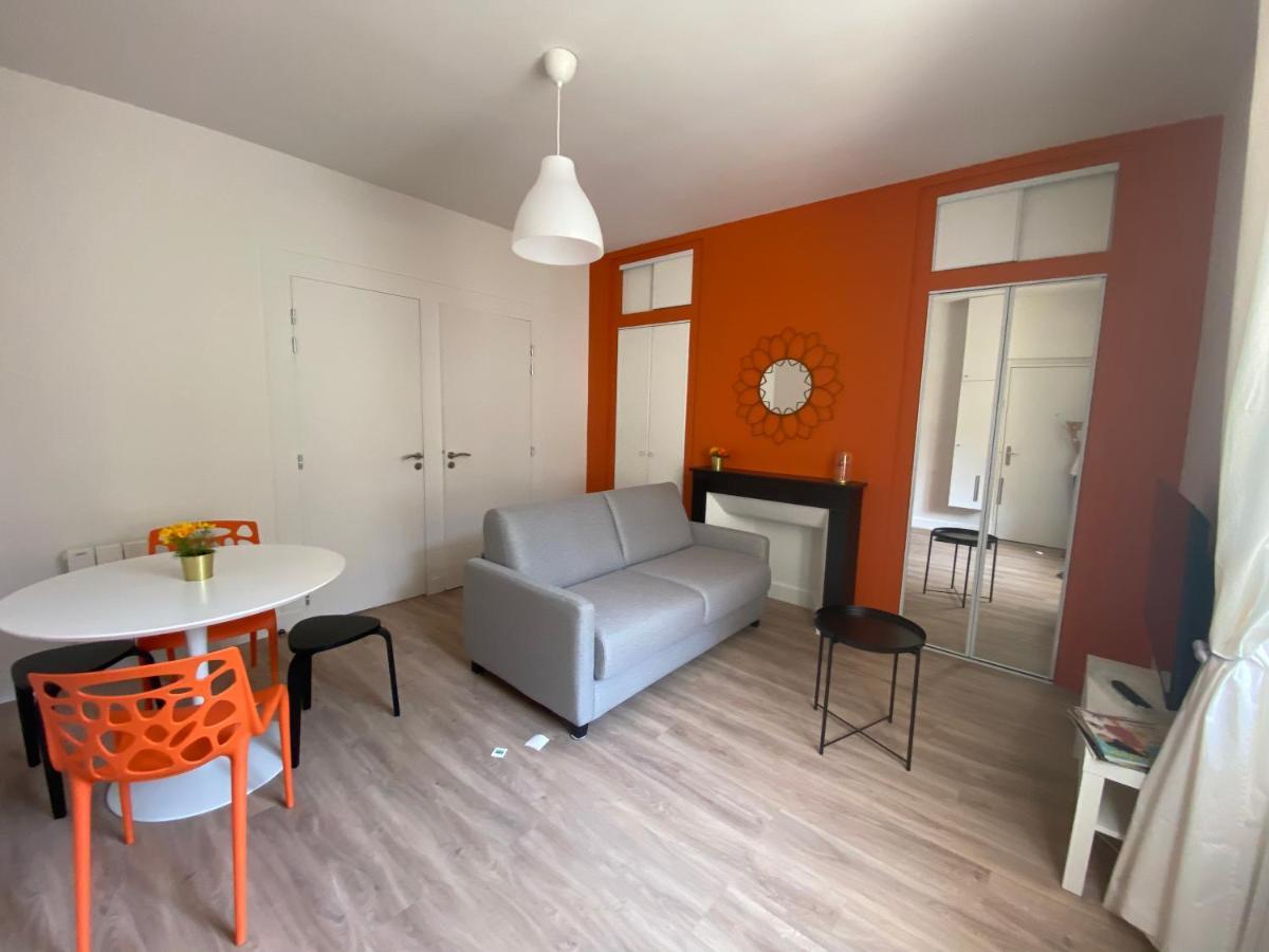 Apartamento Maison Des Fleurs La Terrasse  Exterior foto